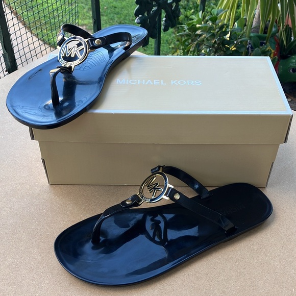NEW! Michael Kors Black/Gold MK Jelly Sandall. 8US Women’s - Picture 4 of 8
